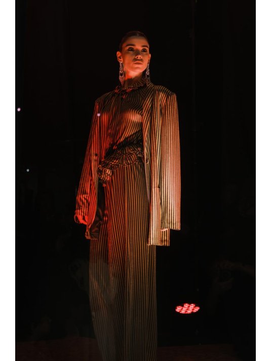 VELVET FLAIRED TROUSERS