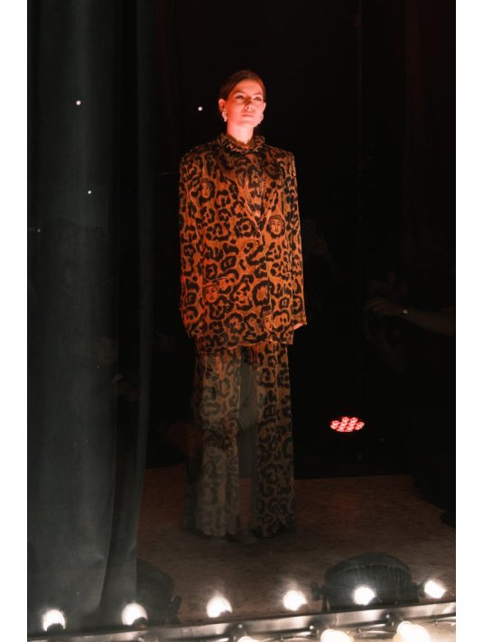 VELVET BOYFRIEND JACKET